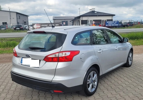 Ford Focus cena 26990 przebieg: 210000, rok produkcji 2015 z Kutno małe 466